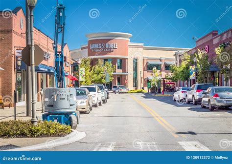 zona rosa town center.